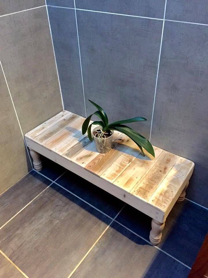 cute pallet bathroom table