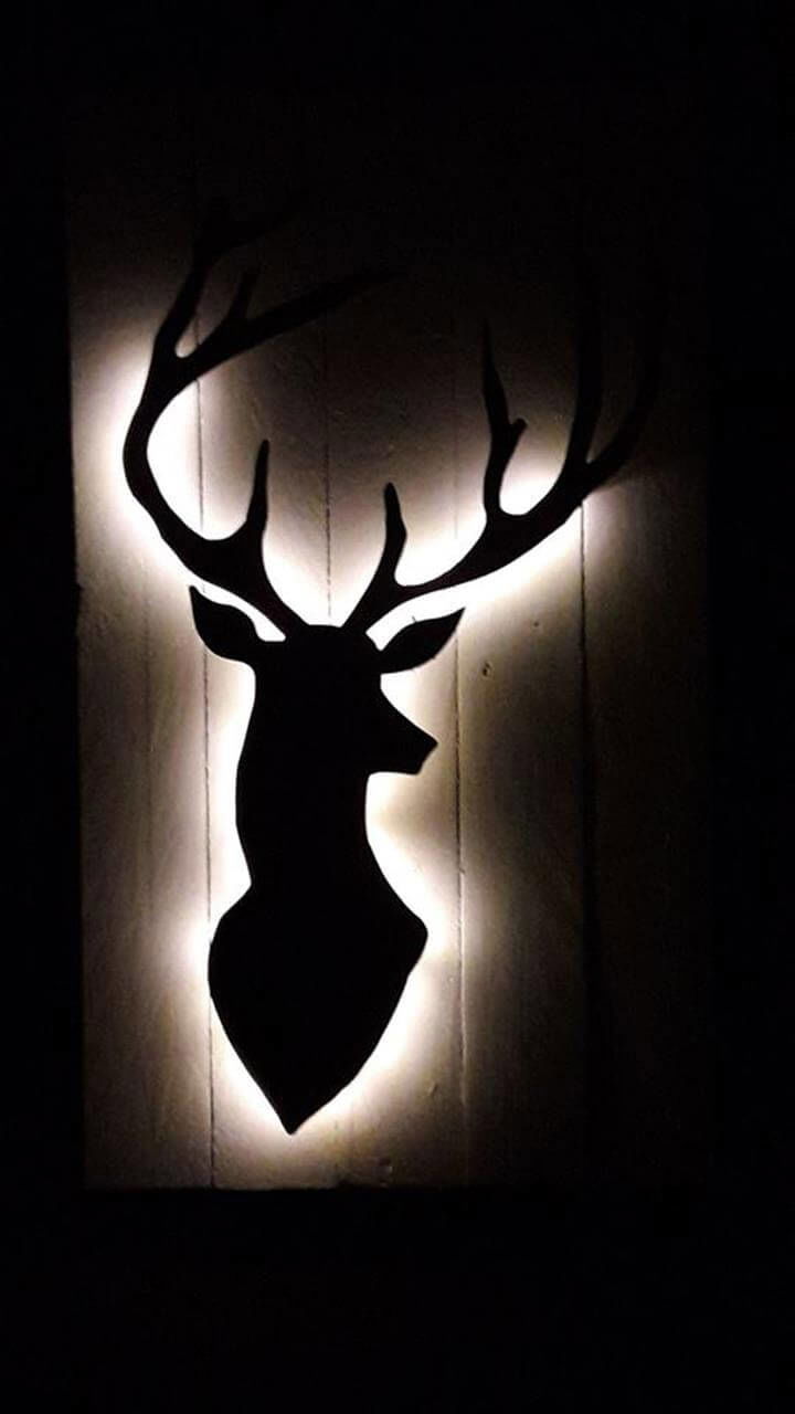 diy pallet deer art for walls