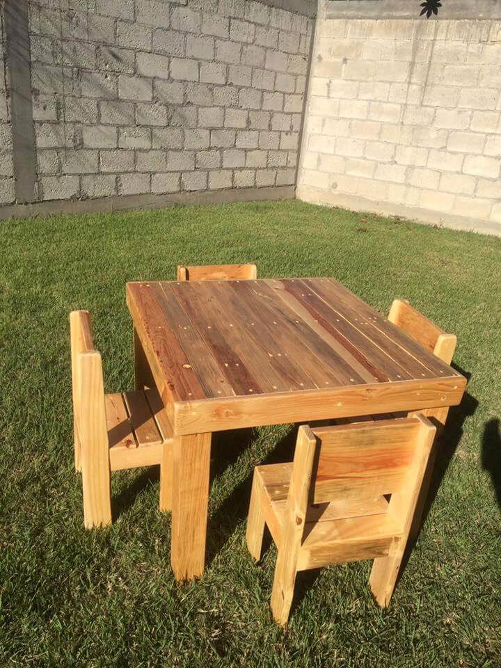 pallet dining set for kids