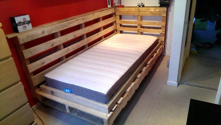 awesome pallet bed