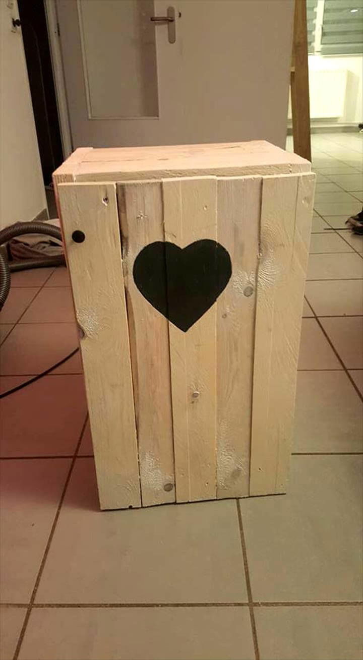 cute pallet bedside table