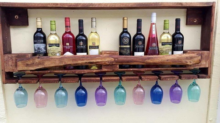 diy pallet beverage rack