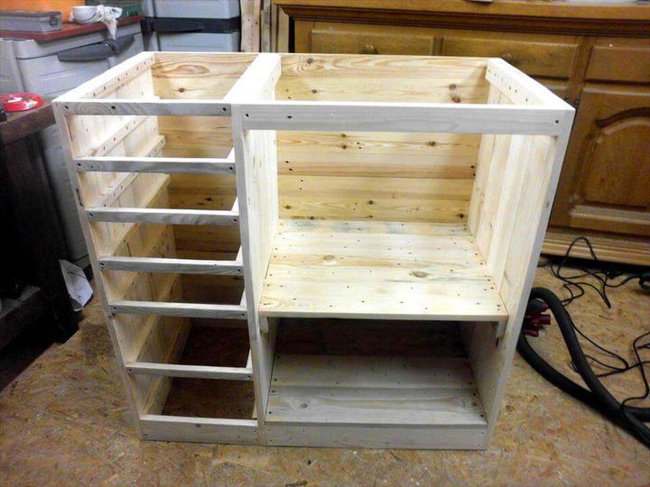 awesome pallet chest design