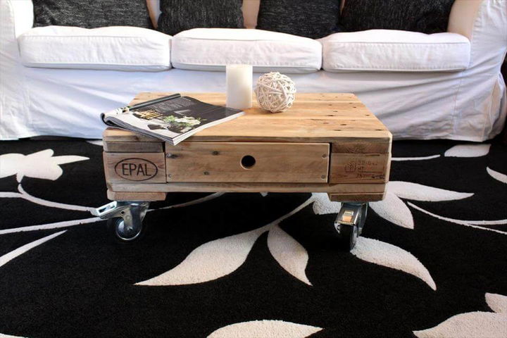 pallet mini size coffee table