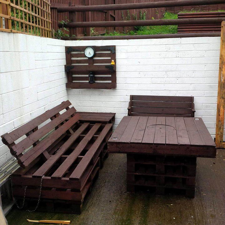 pallet shelf for outdoors