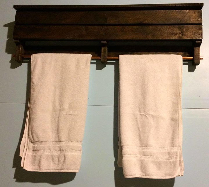 handmade pallet towel rack