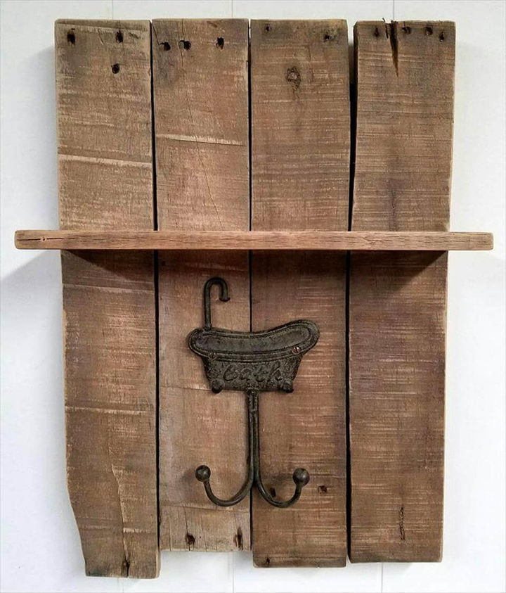 handmade pallet towel rack