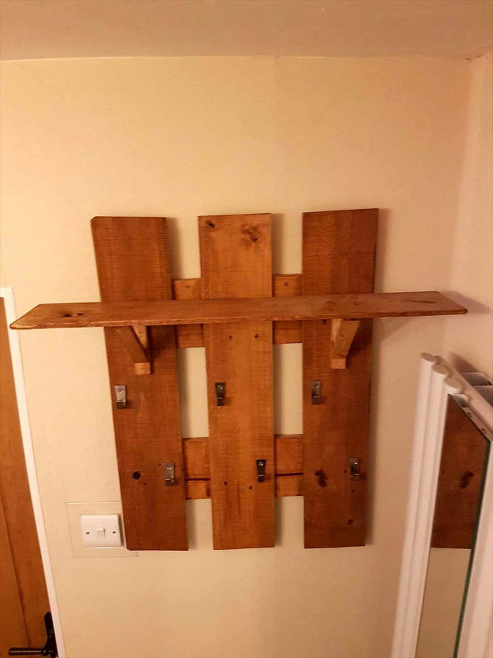 pallet shelf design