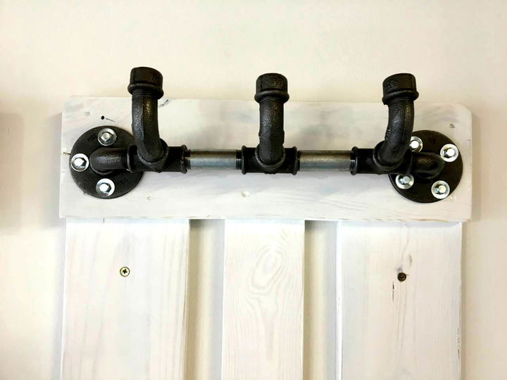 pallet coat rack