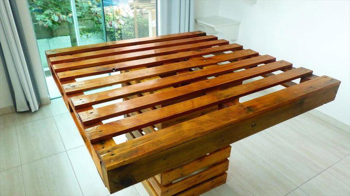 pallet dining table