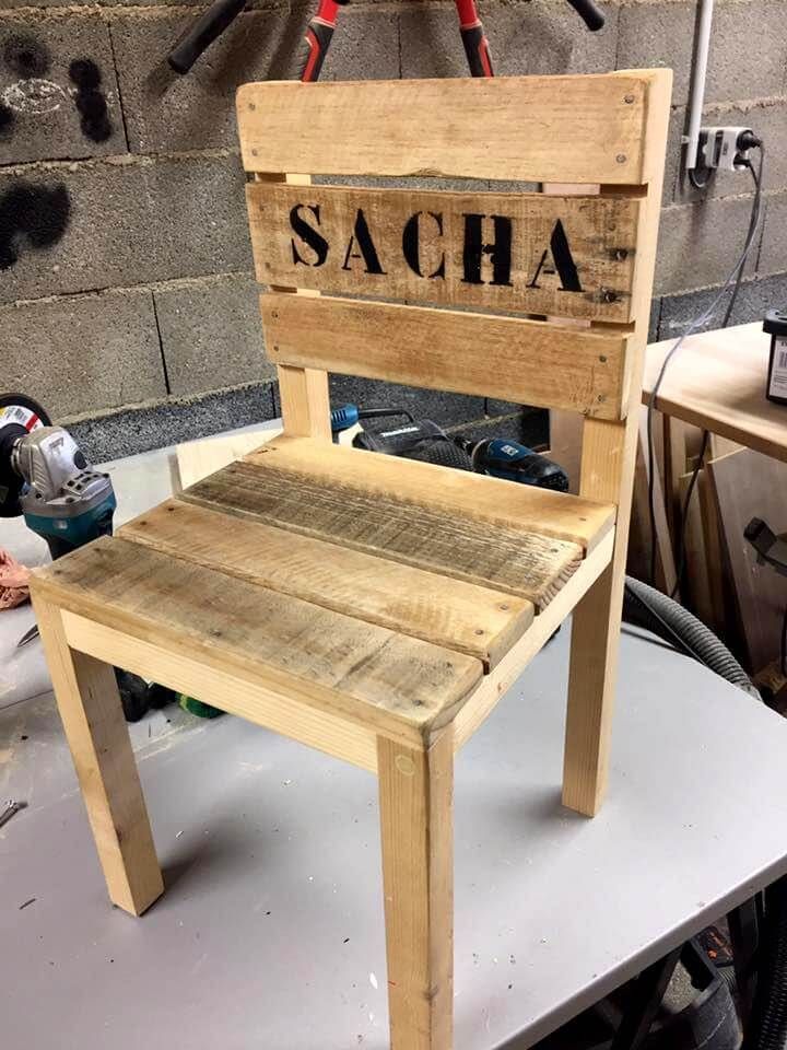 wooden pallet small cute chair