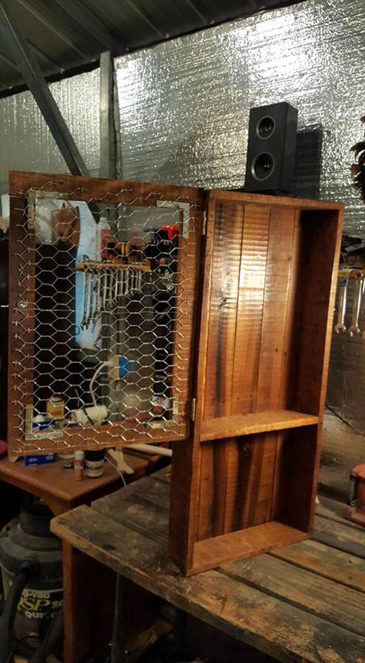 rustic pallet kitchen pantry