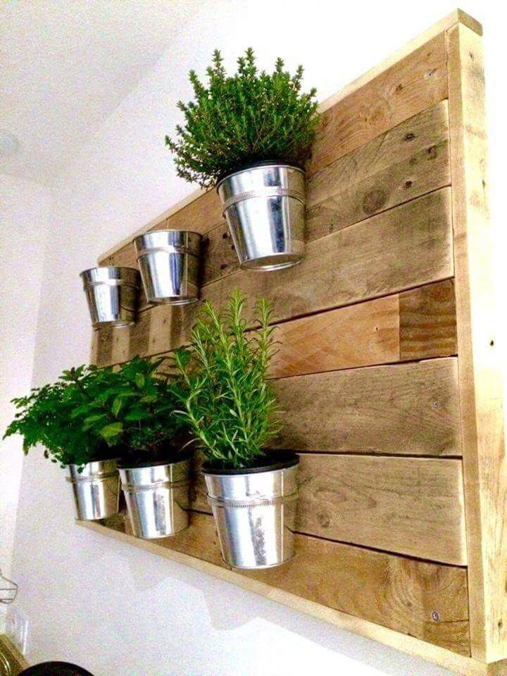 diy pallet vertical planter