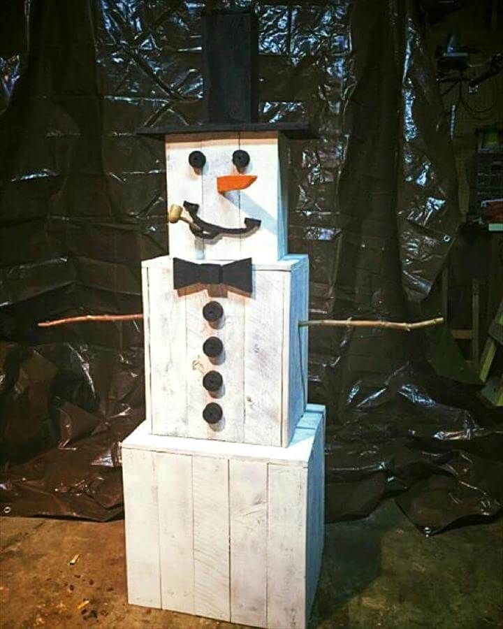 handcrafted wooden pallet snowman
